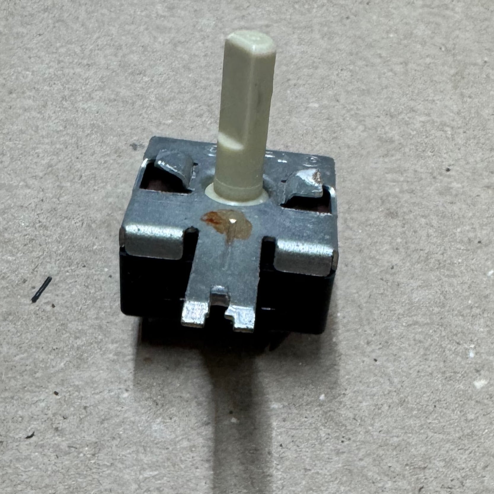 Whirlpool Washer Temperature Switch 175D2314P005 75A120-240VAC Whirlpool Washer Temperature Switch 175D2314P005 75A120-240VAC